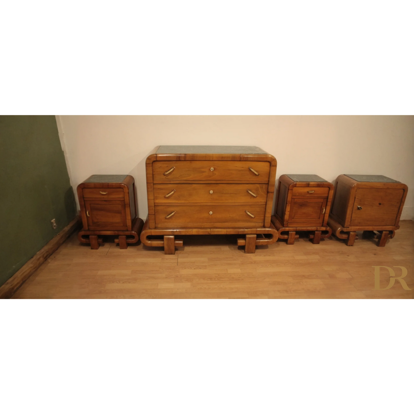 Camera da letto in noce Art Decò anni 50, antiquariato modernariato vintage