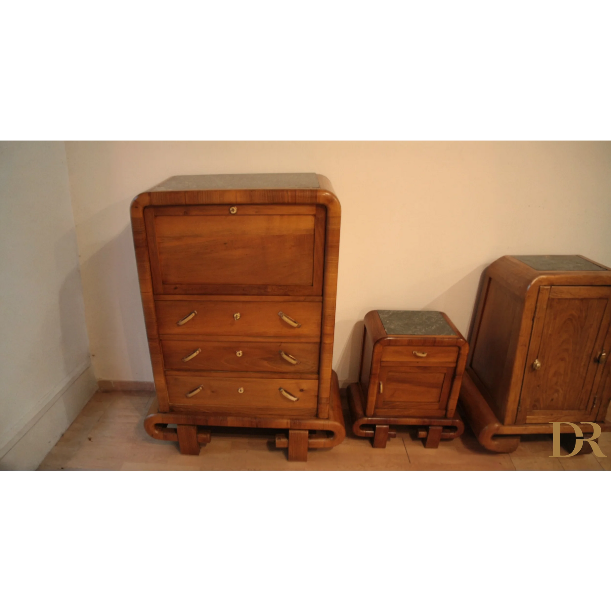 Camera da letto in noce Art Decò anni 50, antiquariato modernariato vintage Italia