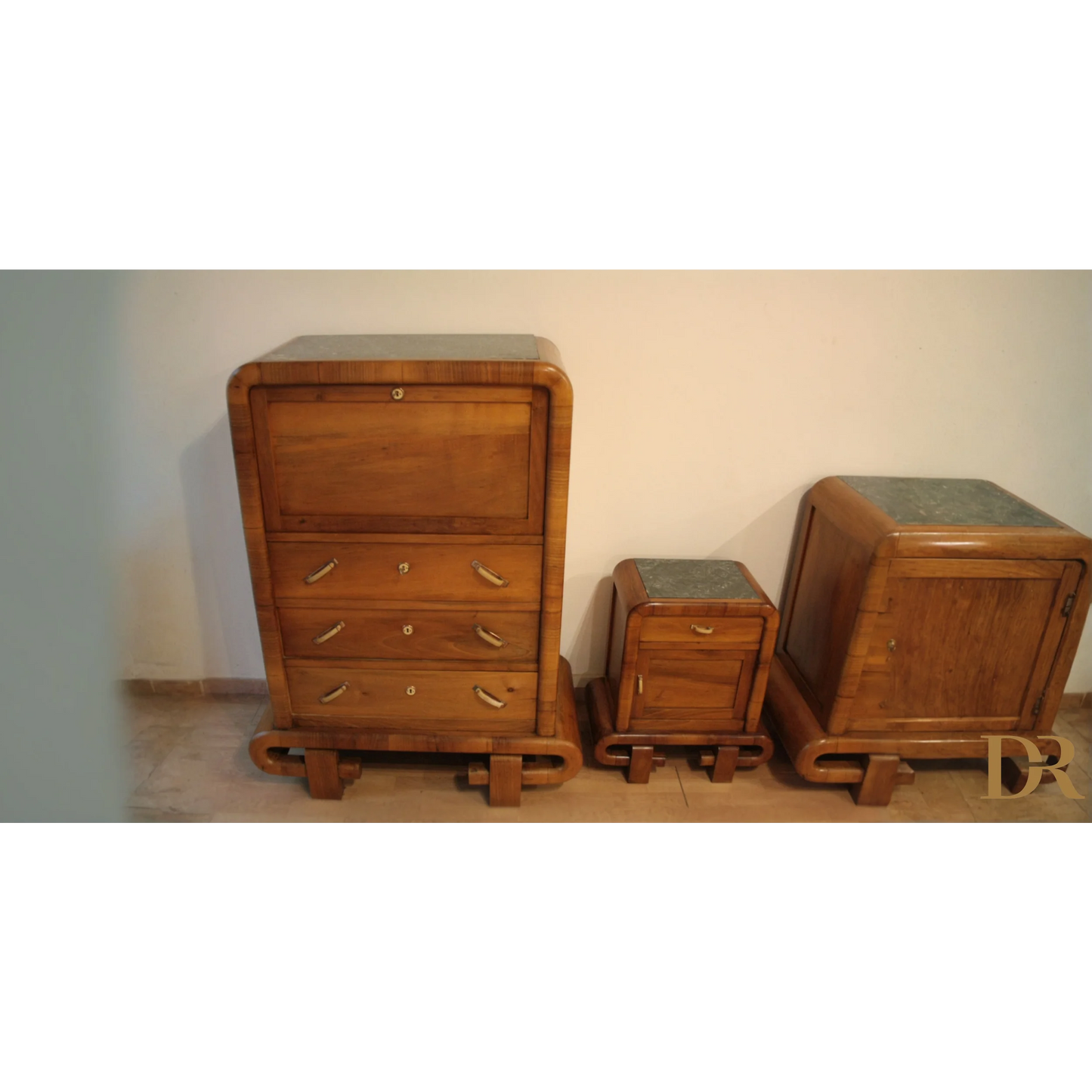 Camera da letto in noce Art Decò anni 50, antiquariato modernariato vintage Italy