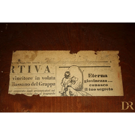Faded vintage newspaper clipping on credenza due corpi Art Decò, ministro Bottai 1933