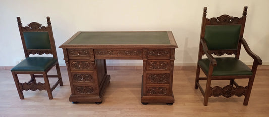 Set di scrivania studio stile eclettico in noce con cassetti e sedie abbinate in pelle verde per ufficio