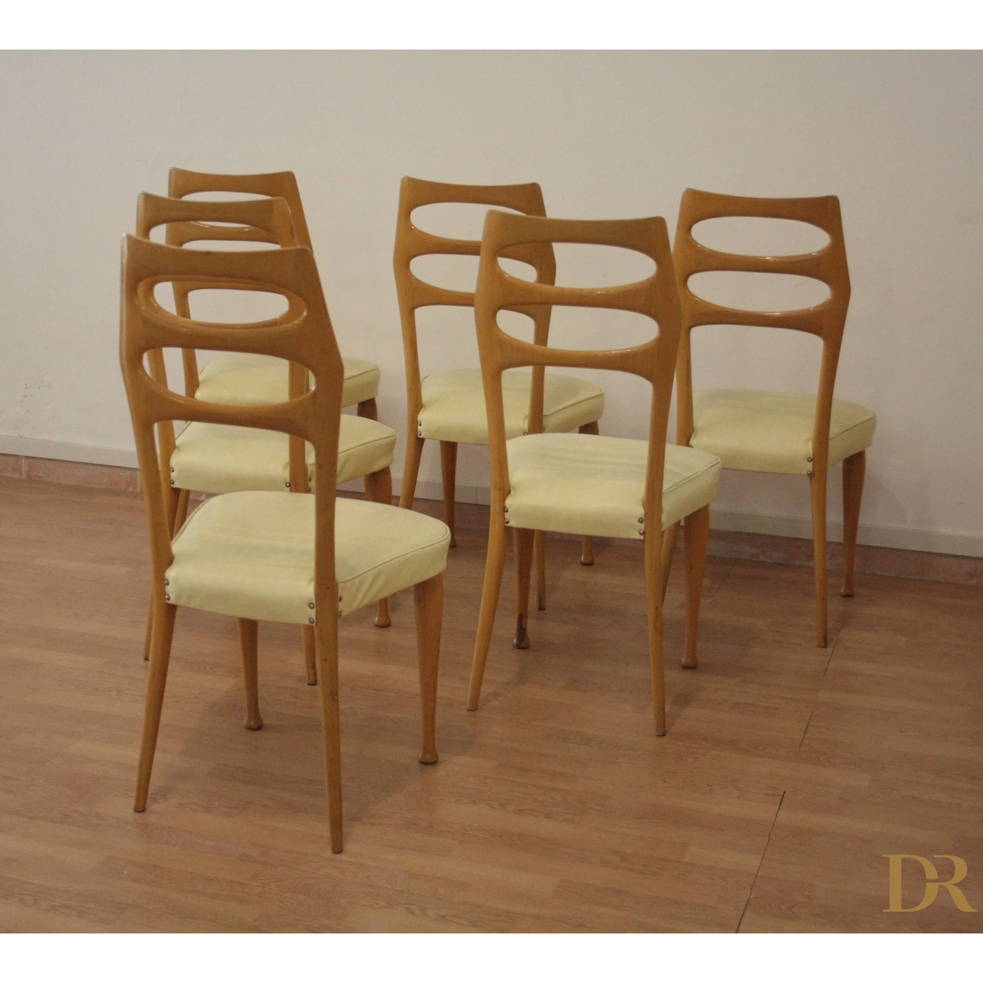 Set di sedie da pranzo Vittorio Dassi anni 50 con rivestimenti leggeri, Dario Raia Antiquariato