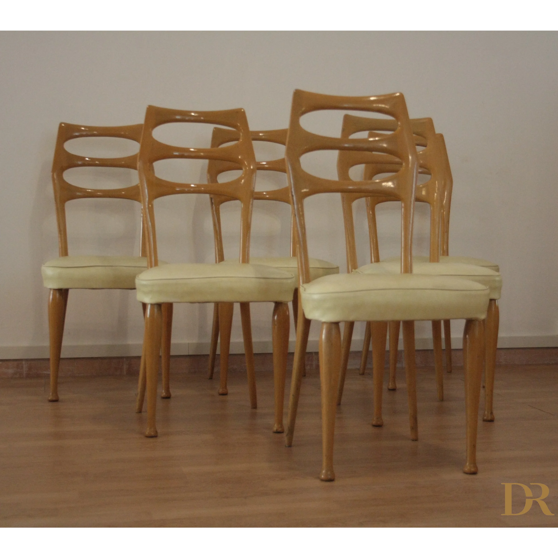 Sedie da pranzo Mid-Century moderne di Vittorio Dassi in un set da Dario Raia Antiquariato
