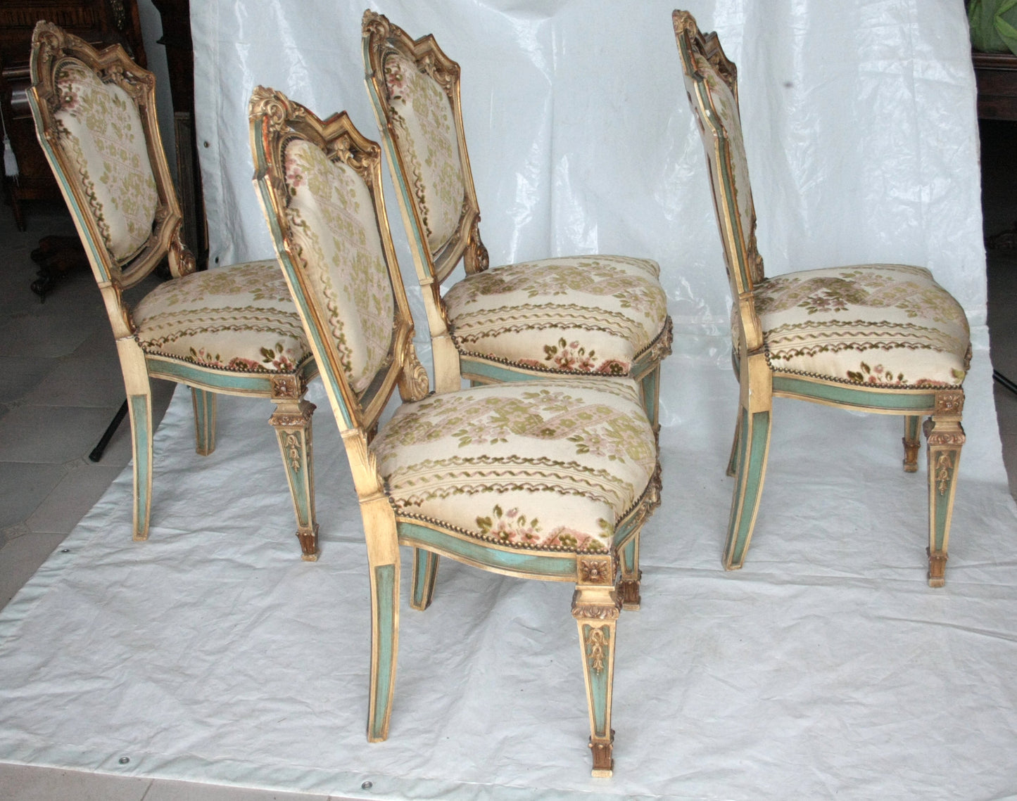 Set 4 sedie Napoleone III seconda metà ottocento Francia con dettagli ornate
