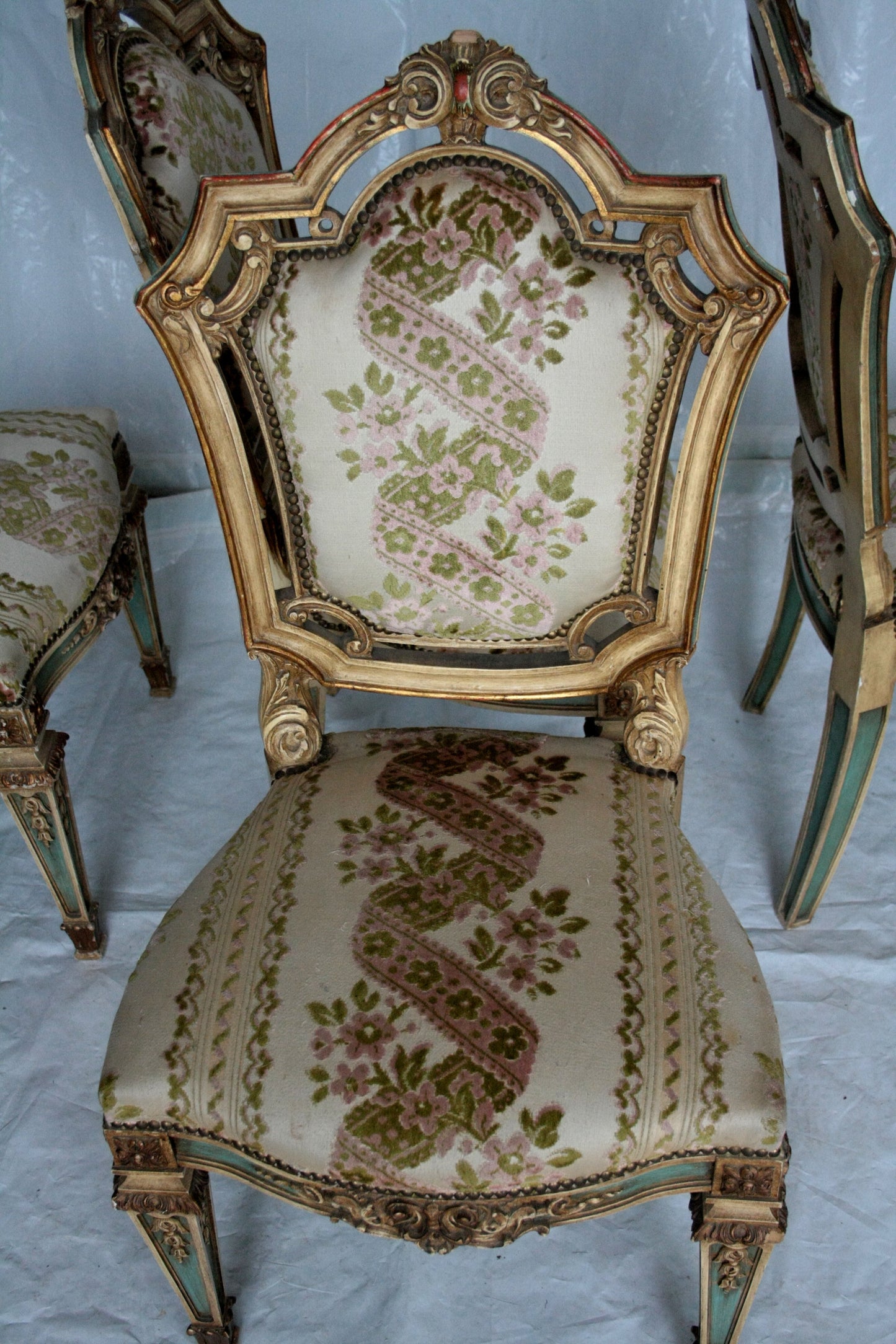 Sedie Napoleone III seconda metà ottocento, sedia ornate con cornice decorativa
