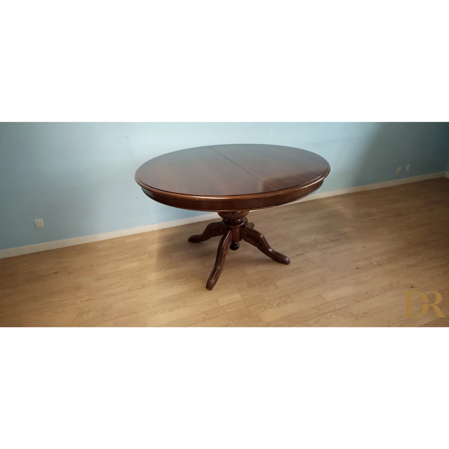 Tavolo tondo allungabile stile Luigi Filippo con gambe intagliate per casa vintage