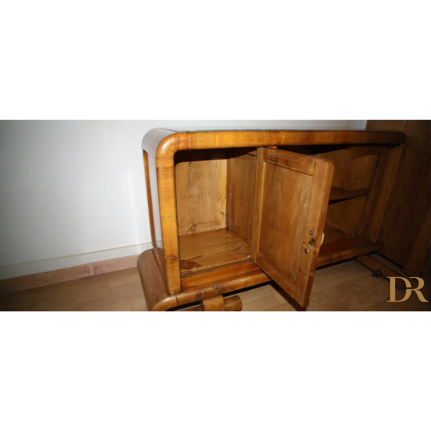 Armadio in noce stile art decò anni 50 antiquariato modernariato vintage Italia