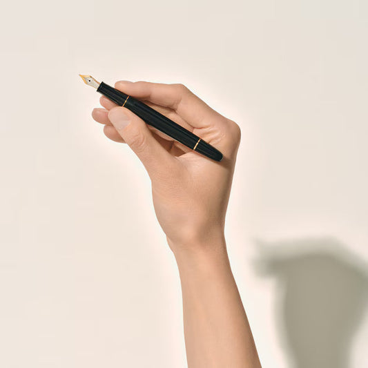 Montblanc Füllfederhalter Meisterstück Gold-Coated Classique Feder M 132464