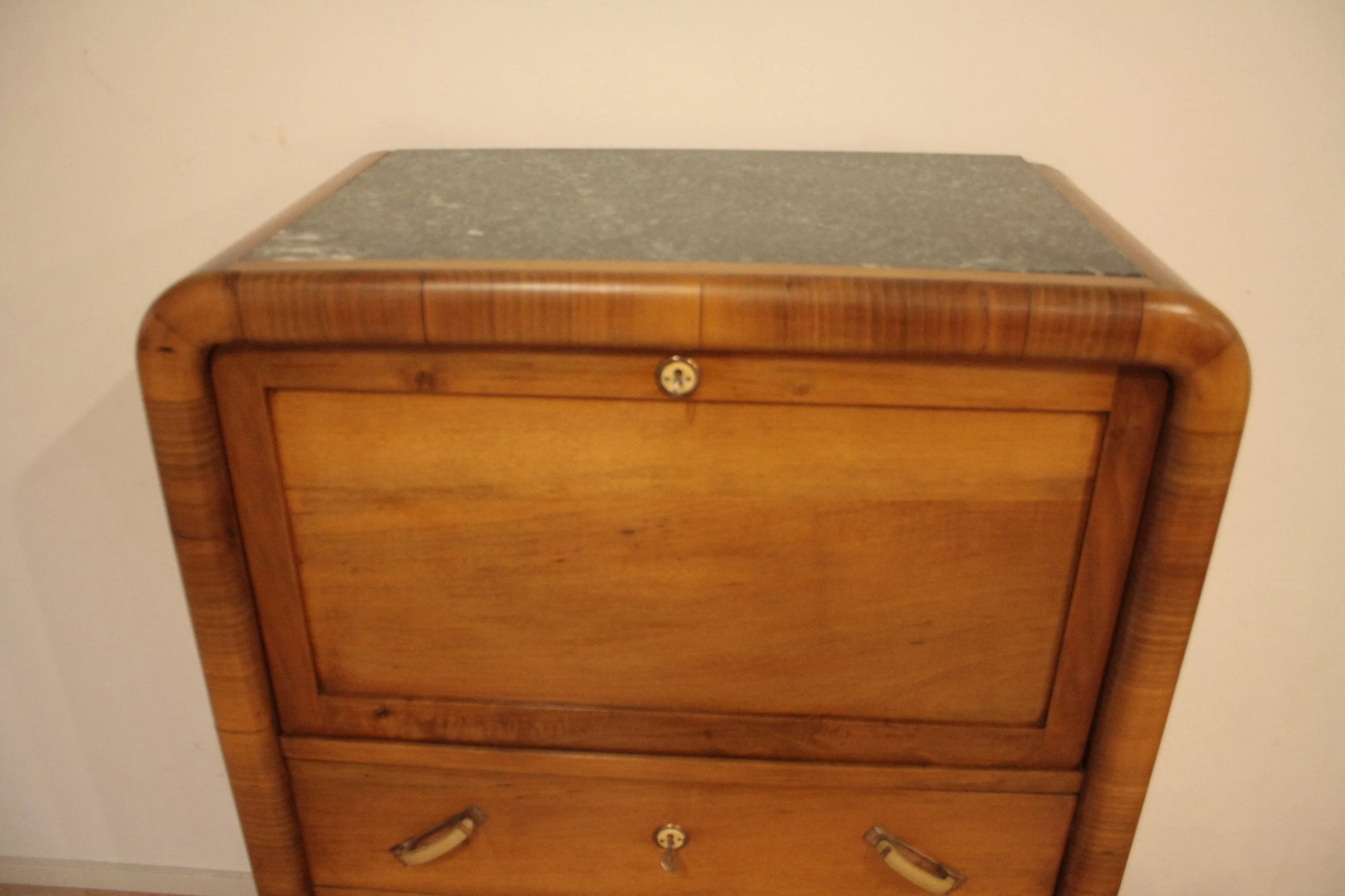 Secretaire in legno art deco mid century modern noce anni 50 con piano ribaltabile e cassetti per ufficio