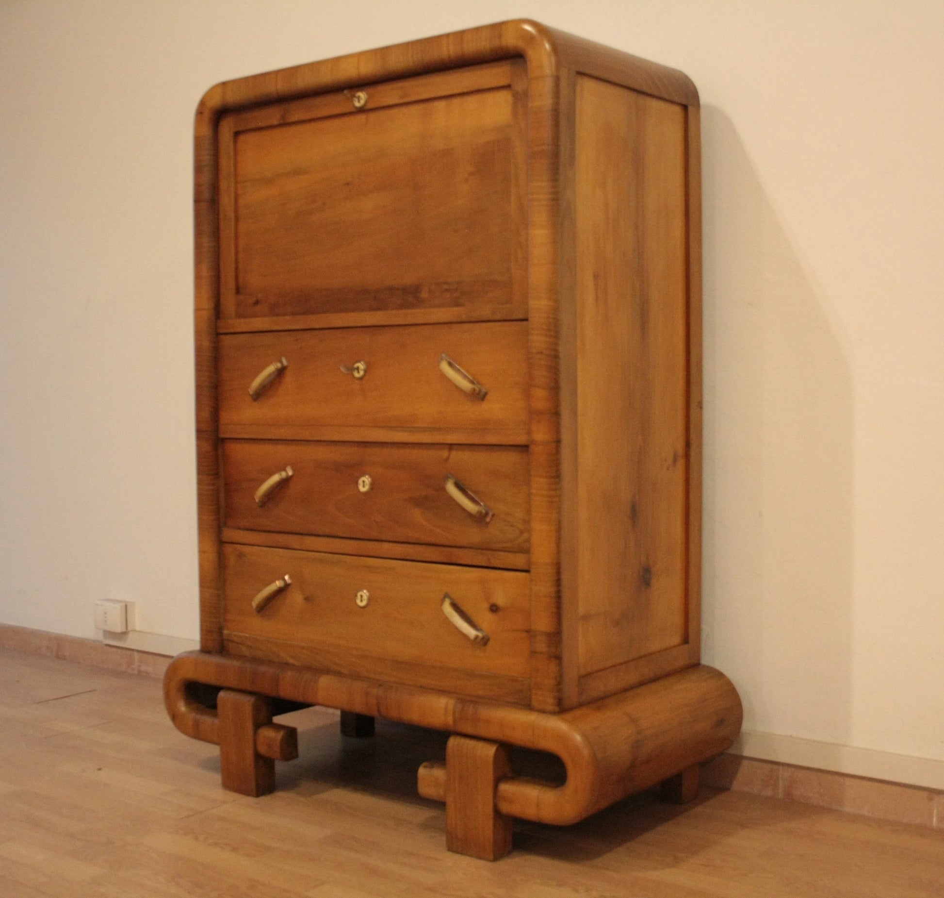 Secretaire in noce art decò anni 50 in stile mid century modern con design in legno raffinato