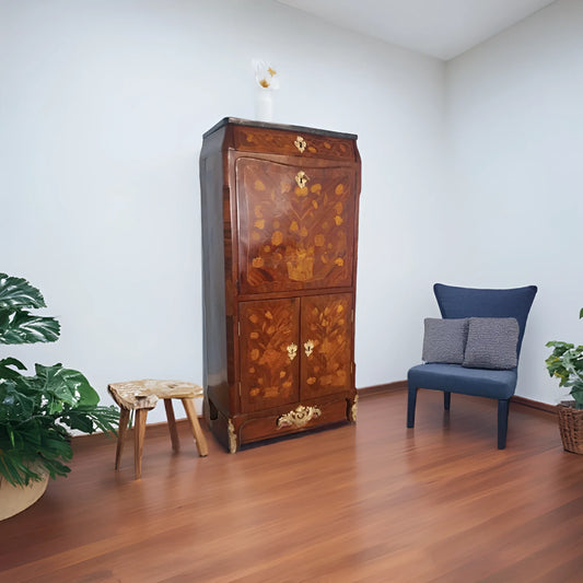 Cassettiera secrétaire luigi xvi in legno intarsiato e marmo con dettagli ornamentali ottocenteschi