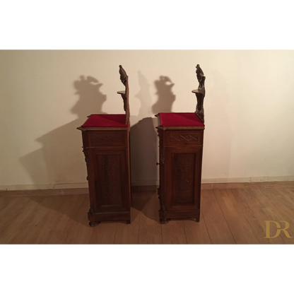 Set di 3 comodini e cassettiera italiana noce, XIX secolo, legno intagliato