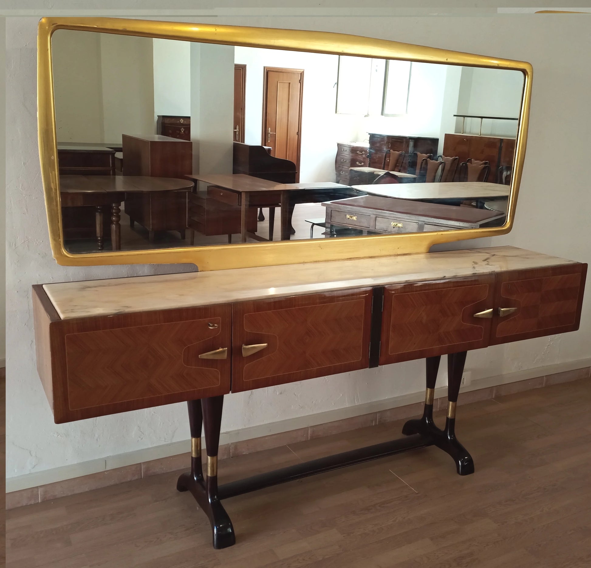 Consolle vittorio dassi credenza mid-century con cassetti e specchio con cornice dorata mobile bar consolle