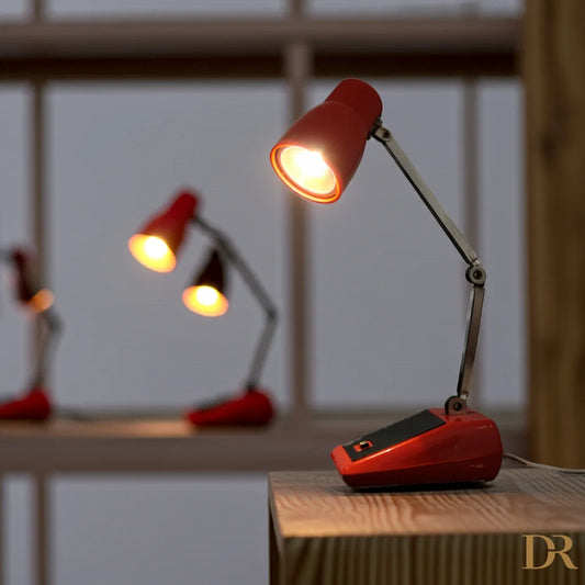 Lampada da tavolo MG rossa, esemplare autentico hong kong 1970 stabile e regolabile
