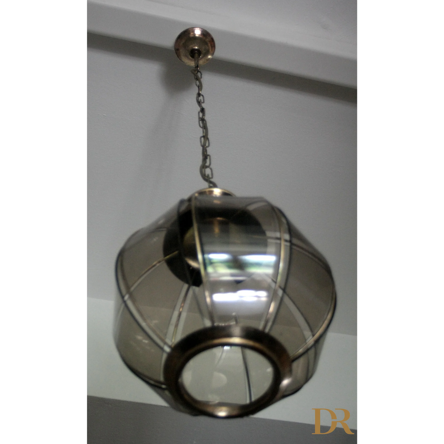 Lampadario in ottone con vetri fumé a spicchi, seconda metà XX secolo, stile vintage