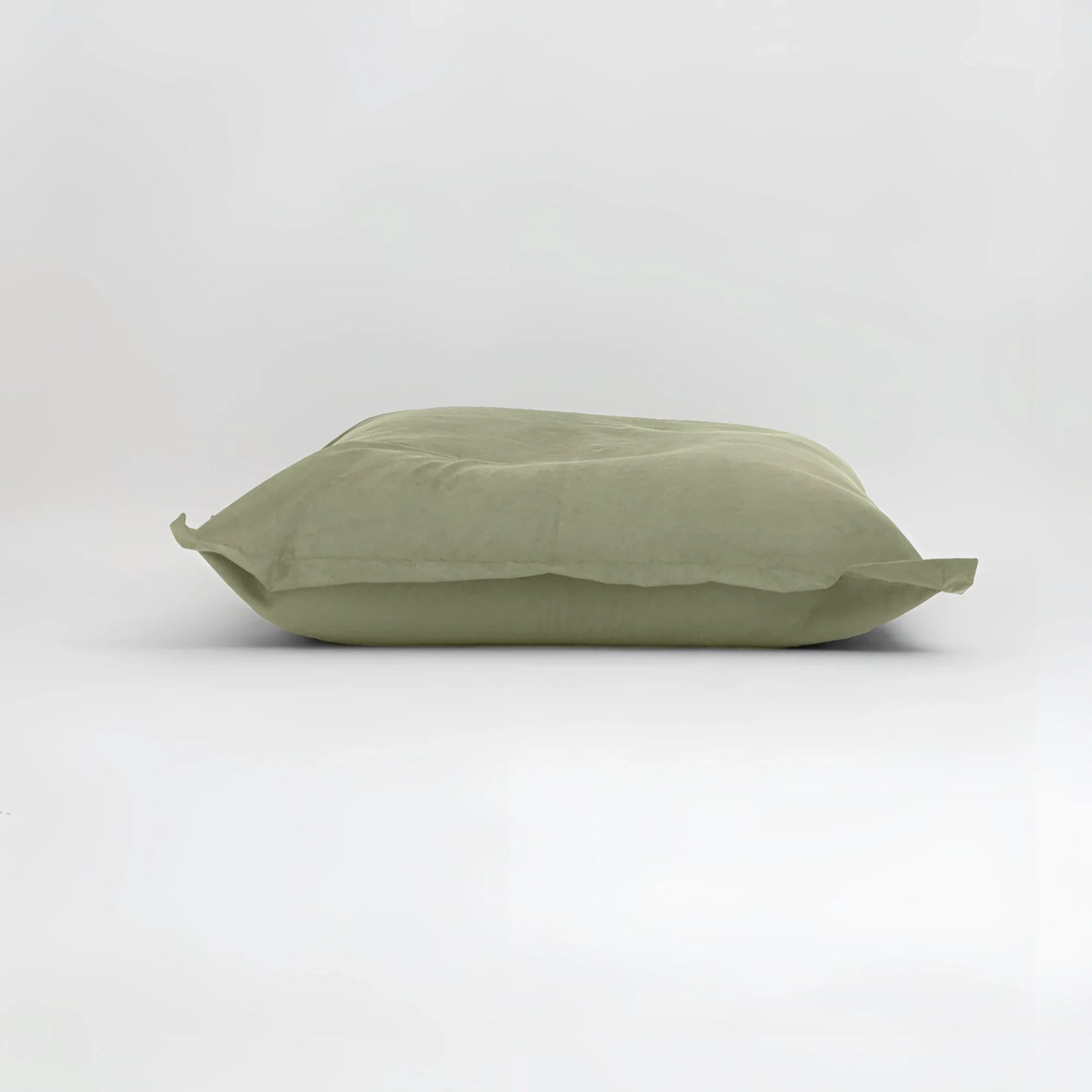 Maxi cuscino firenze in lino verde salvia morbido con design semplice e dimensioni generose infinito abbraccio