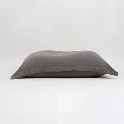 Maxi cuscino firenze morbido grigio carbone con finitura tessuto leggermente strutturata e dimensioni generose