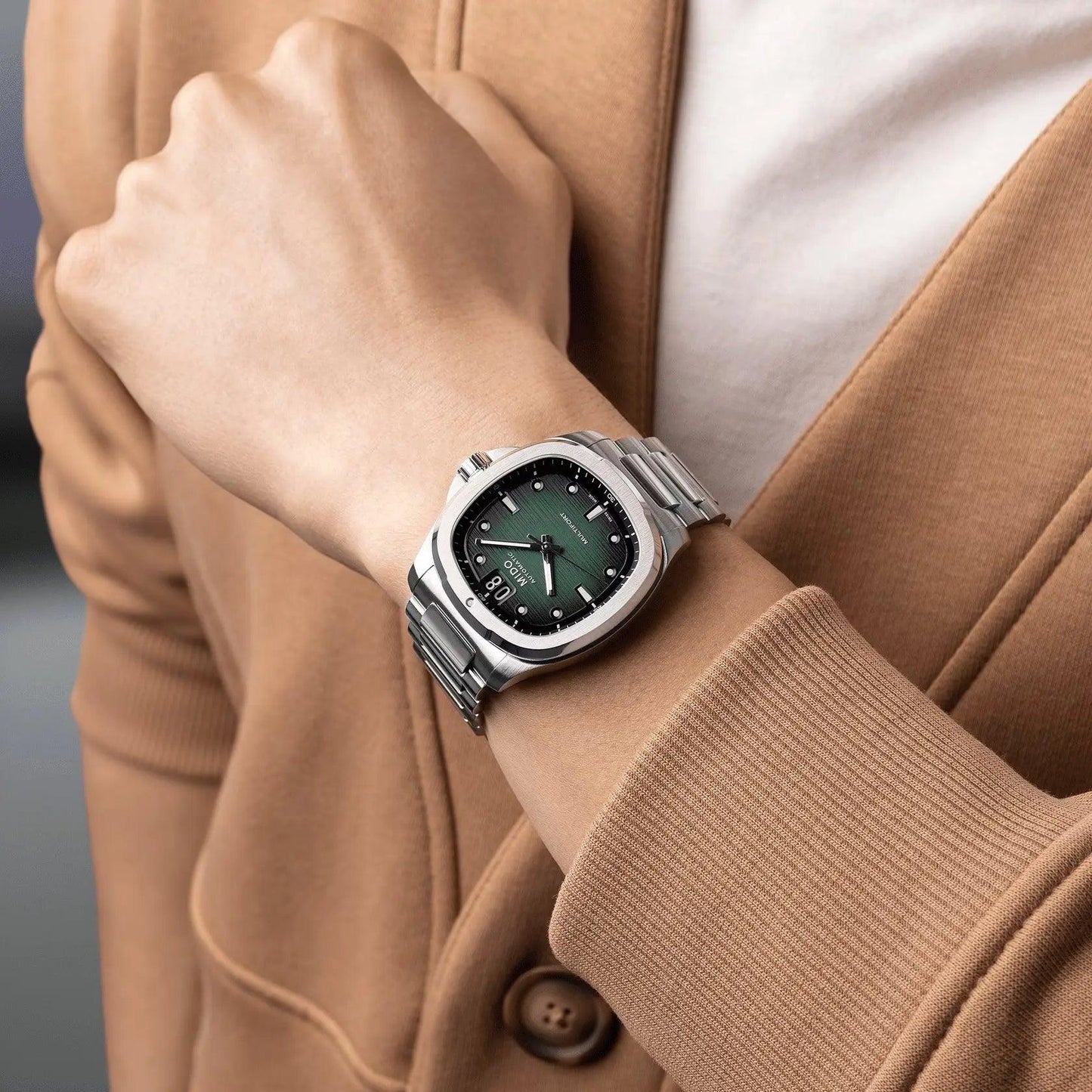 Mido montre Multifort TV Big Date 40mm vert acier automatique M049.526.11.091.00