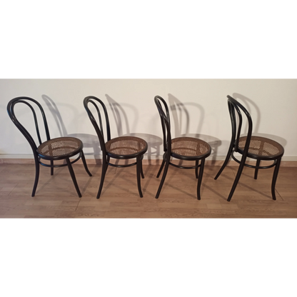 Sedie da pranzo in faggio curvato nello stile di Thonet, Italia, set di 4