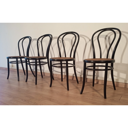 Sedie da pranzo in faggio curvato nello stile di Thonet, Italia, set di 4