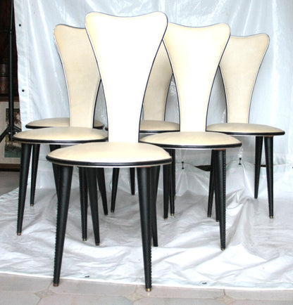 Set di sei sedie umberto mascagni anni 60 in crema, perfette per stile italiano autentico