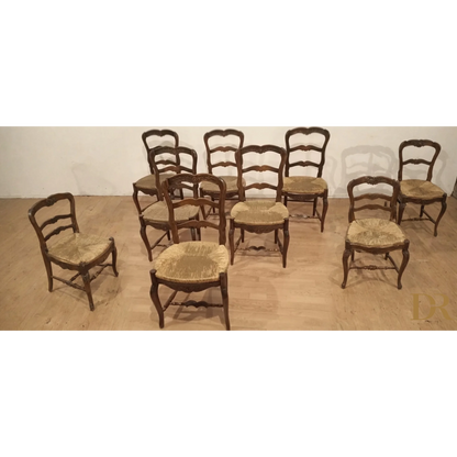 Set di sedie provenzali rustiche con struttura in rovere massello ottocento restaurate