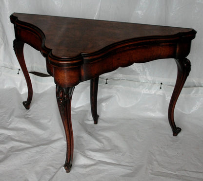 Console tavolo da gioco inglese fine xviii secolo in legno scuro con gambe cabriole di eccezionale qualità ebanistica