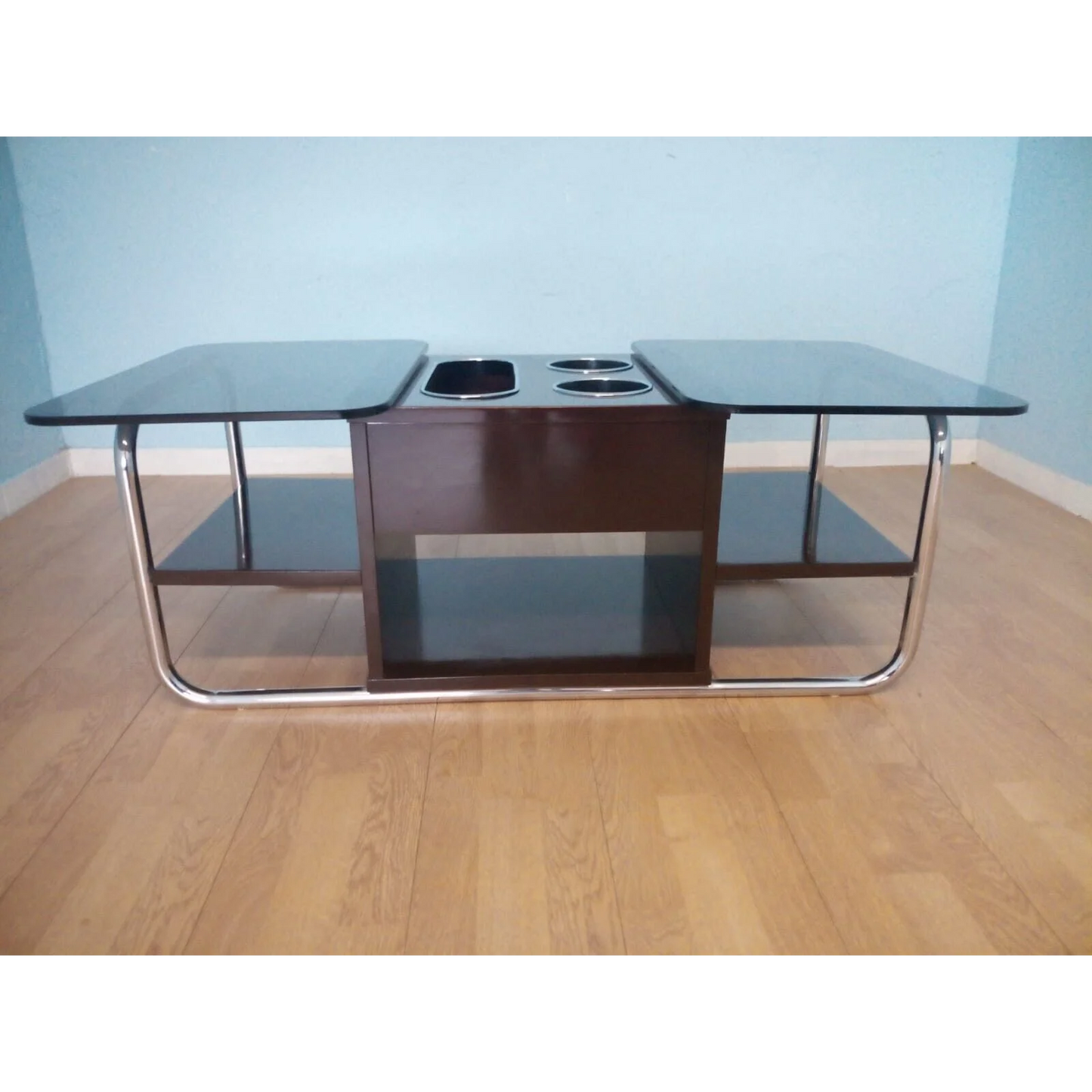 tavolo tavolino table salotto caffè coffee tè anni 70 metallo cromato e vetro Dario Raia Antiquariato Modernariato Vintage anni 50 anni 60 anni 70 Comodino mobiletto mobile TV in noce Mobili antichi Mobili da pranzo Mobili nuovi per la casa Mobili per camera da letto Mobili per la casa nuova Mobili per sala studio Tavolino per camera da letto tavolo antico Tavolo decò