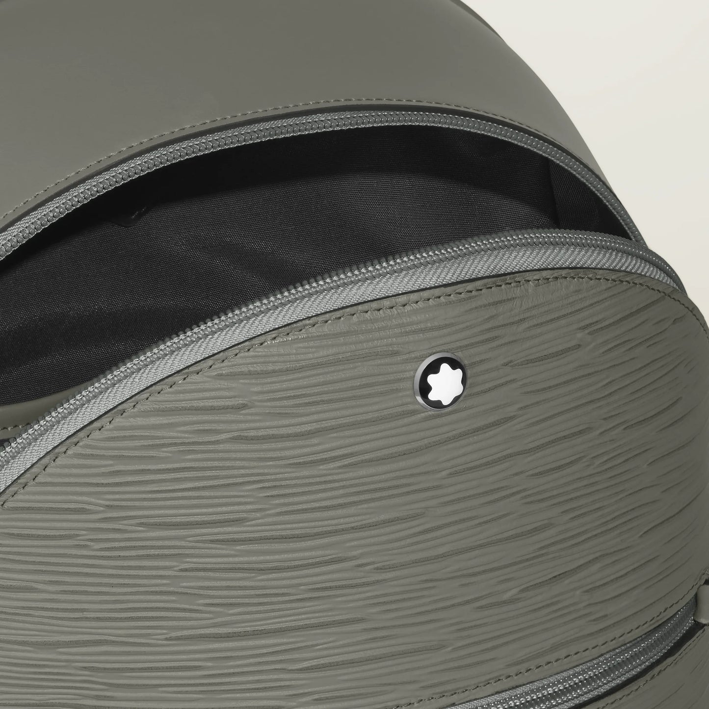 Montblanc mini backpack 4810 medium grey 199326