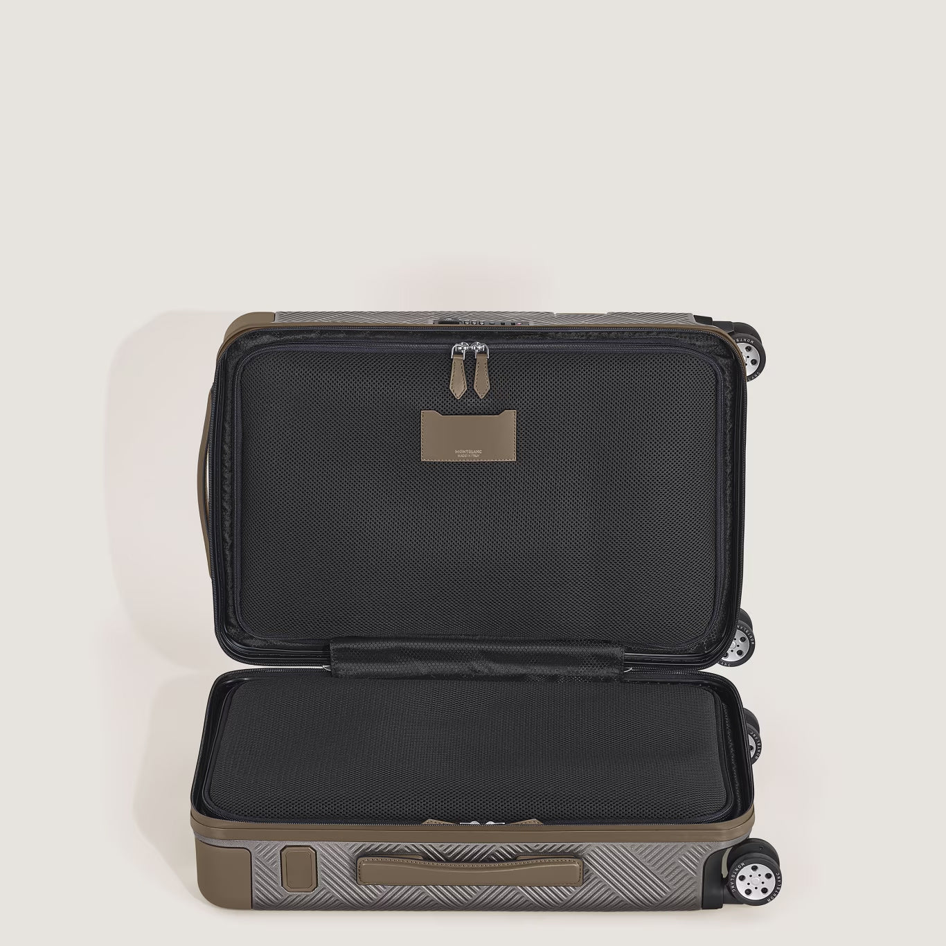 Montblanc Compact Cabin Trolley #MY4810 Extreme 3.0 Silver 220300