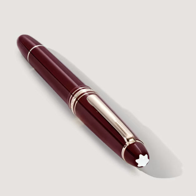 Montblanc Meisterstück burgundy classique fountain pen tip M 133014