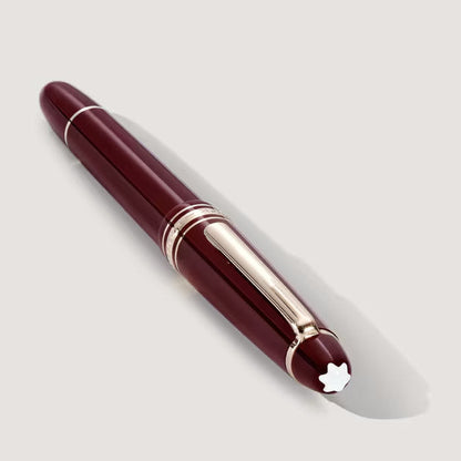 Montblanc Meisterstück burgundy classique fountain pen tip M 133014