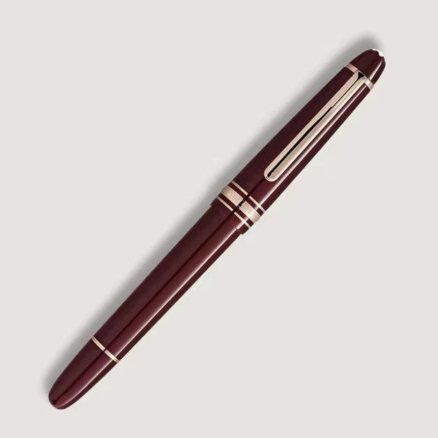Montblanc Meisterstück burgundy classique fountain pen tip M 133014